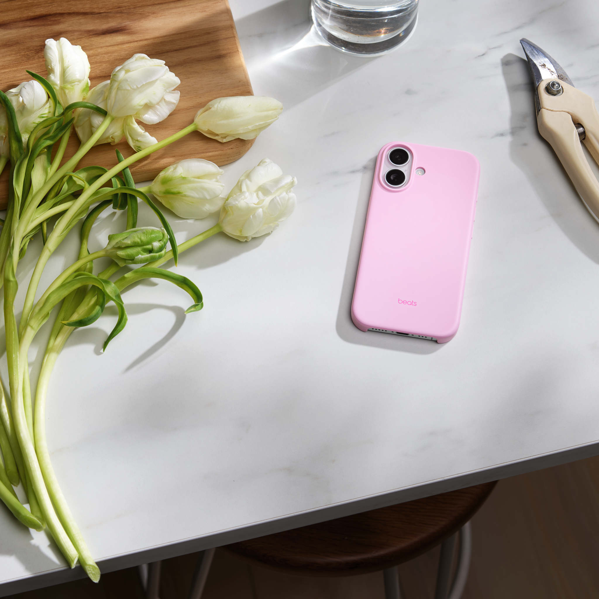 Beats iPhone 17 Case with MagSafe and Camera Control — Pebble Pink