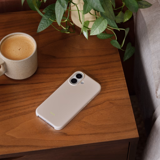 Beats iPhone 17 Case with MagSafe and Camera Control — Lime Stone