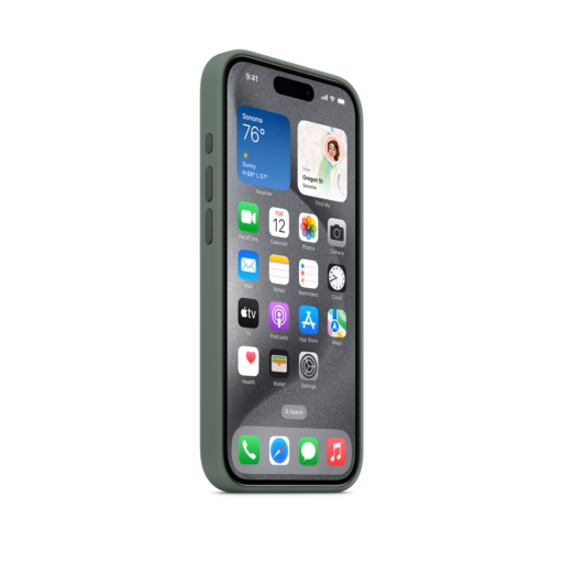 iPhone 15 Pro Silicone Case with MagSafe — Cypress