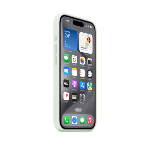 iPhone 15 Pro Silicone Case with MagSafe — Soft Mint